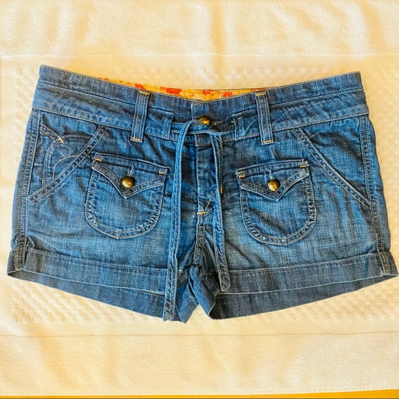 Do It In Dittos...Shorts! - Picture 9 of 11